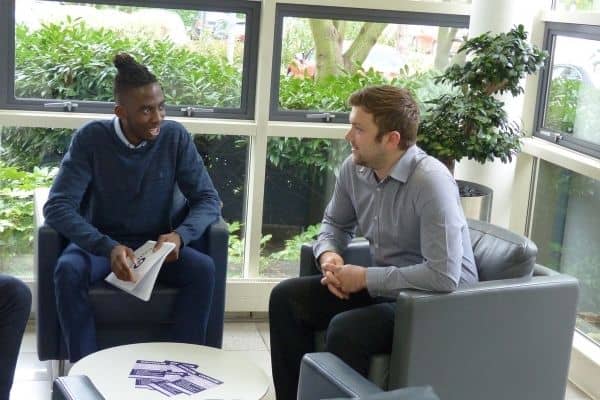 Recruitment Experts - Corriculo (2)