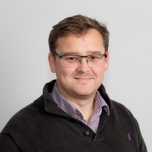 Jonathan Campion Corriculo Director